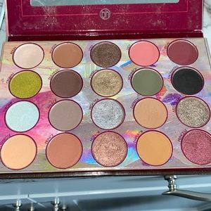 Royal Affair eyeshadow palette by bh cosmetics